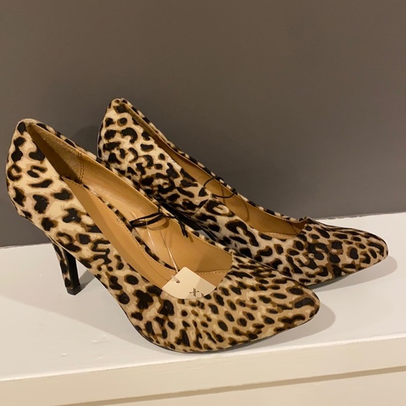 Forever 21 leopard size 7 - Picture 1 of 3